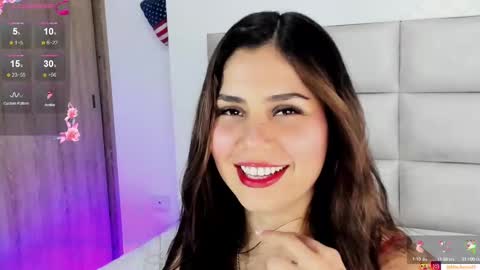 Mia online show from September 29, 2025, 11:31 pm