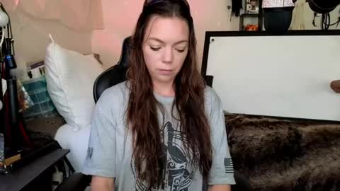 Snapshot of goddess_of_mars chatting on April 7, 2026, 2:50 pm Patricia Mars Goddess of Mars twitter thegoddessmindy online show from April 7, 2026, 2:50 pm