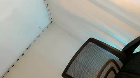 YOUR GODDESS RIAN online show from November 6, 2025, 5:19 am