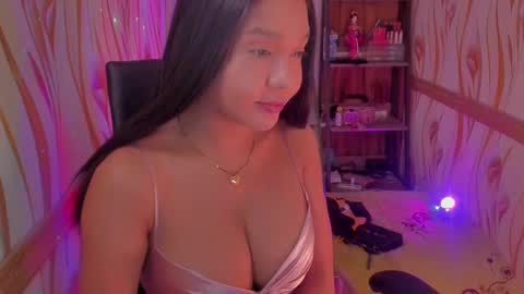 Barbie Brown online show from December 31, 2024, 4:49 am