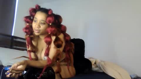 goddessdiiamond online show from September 12, 2025, 3:45 pm