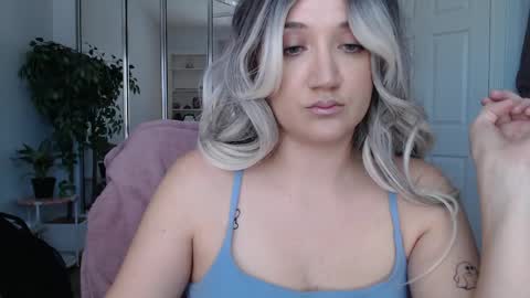 Snapshot of goddessemmy chatting on May 7, 2026, 7:19 pm Goddess Emmy online show from May 7, 2026, 7:19 pm