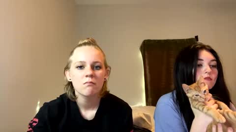 feyaa22 online show from December 8, 2024, 2:30 pm