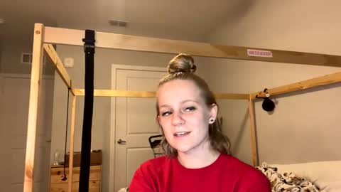 feyaa22 online show from February 1, 2025, 12:51 am