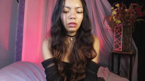 Julieta online show from March 6, 2025, 11:31 pm