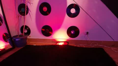 Julieta online show from January 12, 2026, 6:35 pm