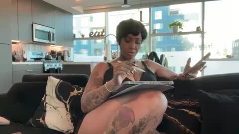 Goddess Kalitha online show from September 12, 2025, 1:06 am