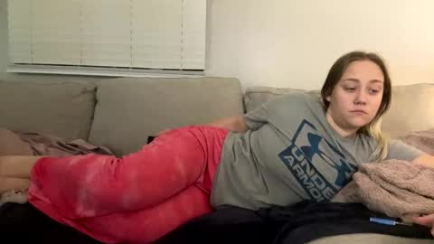 GoddessMayvn online show from November 6, 2025, 4:46 am