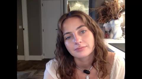 goddessmiamuse online show from February 9, 2026, 2:21 pm