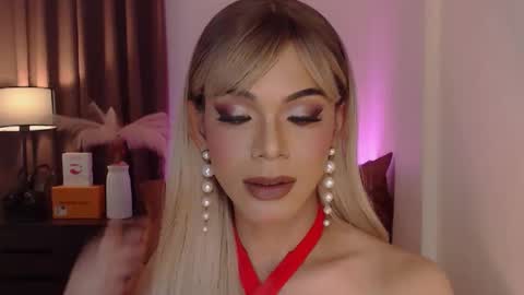 Snapshot of goddessmichaella chatting on December 21, 2024, 3:09 pm Michaella online show from December 21, 2024, 3:09 pm