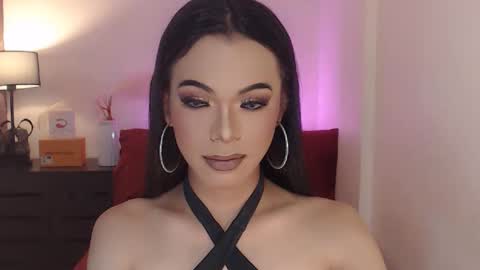 Snapshot of goddessmichaella chatting on February 13, 2025, 9:09 am Michaella online show from February 13, 2025, 9:09 am