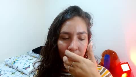  Naih Reyes online show from January 7, 2025, 3:03 am