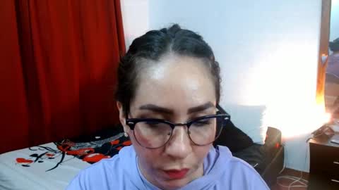  Naih Reyes online show from February 19, 2025, 2:01 am