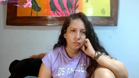  Naih Reyes online show from September 12, 2025, 4:01 am