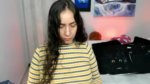 Snapshot of goddessnahi chatting on April 13, 2026, 4:40 am Naih Reyes online show from April 13, 2026, 4:40 am