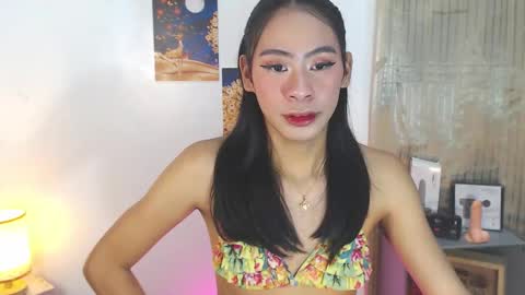 Snapshot of goddessnianxx chatting on September 27, 2025, 5:01 am Kyla and Nian online show from September 27, 2025, 5:01 am