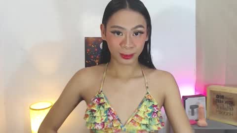 Snapshot of goddessnianxx chatting on October 28, 2025, 5:44 am Kyla and Nian online show from October 28, 2025, 5:44 am