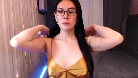 MISS ANGELA online show from June 14, 2026, 10:56 pm