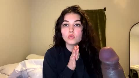 Snapshot of goddessshadowraven chatting on December 11, 2024, 7:46 pm Goddess Raven online show from December 11, 2024, 7:46 pm