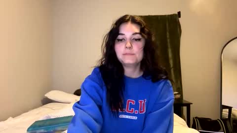 Snapshot of goddessshadowraven chatting on December 12, 2024, 10:42 pm Goddess Raven online show from December 12, 2024, 10:42 pm