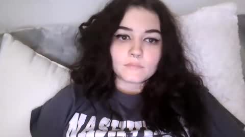 Snapshot of goddessshadowraven chatting on February 24, 2025, 8:14 pm Goddess Raven online show from February 24, 2025, 8:14 pm