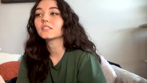 Snapshot of goddessshadowraven chatting on March 7, 2025, 4:00 pm Goddess Raven online show from March 7, 2025, 4:00 pm