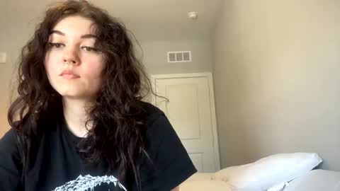 Snapshot of goddessshadowraven chatting on March 12, 2025, 3:18 pm Goddess Raven online show from March 12, 2025, 3:18 pm