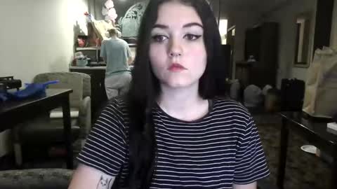 Snapshot of goddessshadowraven chatting on September 8, 2025, 4:28 pm Goddess Raven online show from September 8, 2025, 4:28 pm