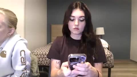 Snapshot of goddessshadowraven chatting on September 9, 2025, 4:45 am Goddess Raven online show from September 9, 2025, 4:45 am