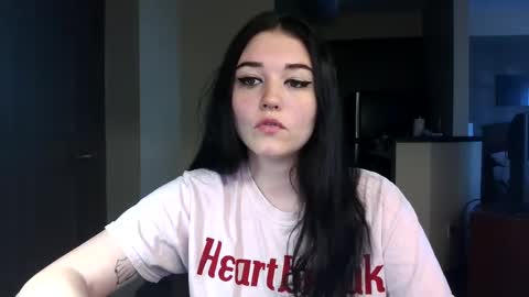 Goddess Raven online show from September 19, 2025, 4:51 pm