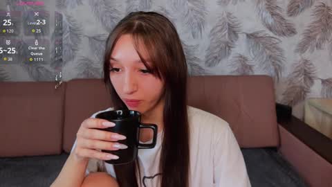 goddesssooul online show from March 25, 2026, 5:46 am