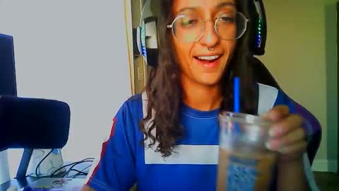 Snapshot of goddessvikkii chatting on January 14, 2026, 8:47 pm goddessvikkii online show from January 14, 2026, 8:47 pm