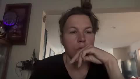 Snapshot of goddesszofia chatting on April 7, 2026, 11:10 am goddesszofia online show from April 7, 2026, 11:10 am