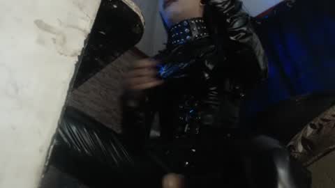 DEVINE QUEEN JASMINE online show from July 27, 2026, 9:05 am