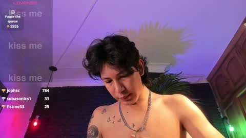 HUAN online show from February 2, 2025, 9:34 pm