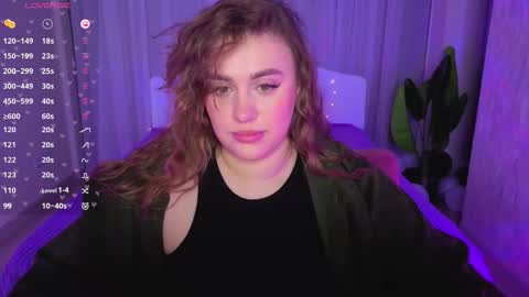 Lilya online show from November 21, 2025, 9:35 pm