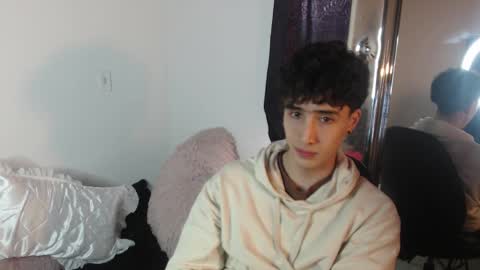 Snapshot of gojo_satoru_18 chatting on February 25, 2025, 3:05 pm Satoru Gojo online show from February 25, 2025, 3:05 pm