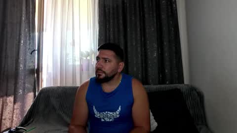 Snapshot of gold_alpha_boy chatting on September 20, 2025, 11:00 am gold_alpha_boy online show from September 20, 2025, 11:00 am