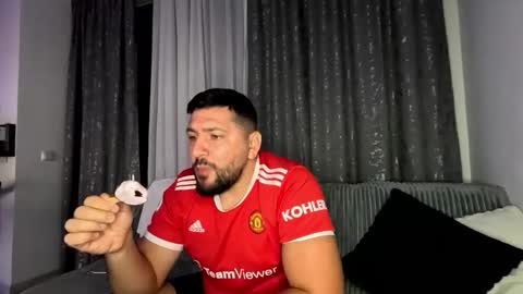 Snapshot of gold_alpha_boy chatting on September 29, 2025, 8:13 pm gold_alpha_boy online show from September 29, 2025, 8:13 pm