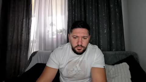 Snapshot of gold_alpha_boy chatting on October 1, 2025, 7:14 am gold_alpha_boy online show from October 1, 2025, 7:14 am