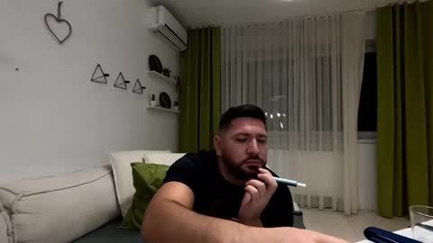 Snapshot of gold_alpha_boy chatting on October 5, 2025, 7:56 pm gold_alpha_boy online show from October 5, 2025, 7:56 pm