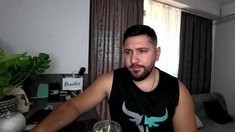 Snapshot of gold_alpha_boy chatting on October 15, 2025, 8:36 am gold_alpha_boy online show from October 15, 2025, 8:36 am