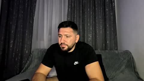 Snapshot of gold_alpha_boy chatting on October 24, 2025, 7:54 pm gold_alpha_boy online show from October 24, 2025, 7:54 pm