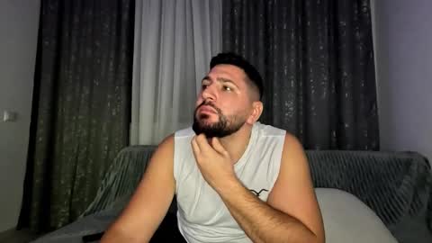 Snapshot of gold_alpha_boy chatting on October 25, 2025, 6:13 pm gold_alpha_boy online show from October 25, 2025, 6:13 pm