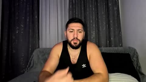 Snapshot of gold_alpha_boy chatting on October 30, 2025, 7:58 pm gold_alpha_boy online show from October 30, 2025, 7:58 pm