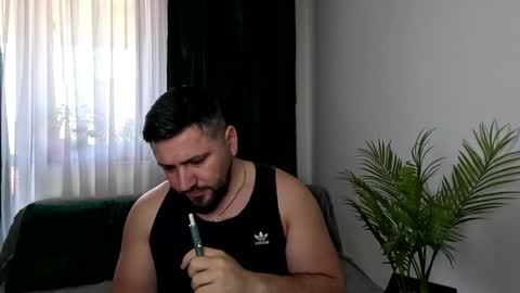 gold_alpha_boy online show from May 5, 2026, 9:06 am