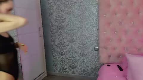 Snapshot of golden_girl__ chatting on June 22, 2026, 3:25 am golden girl online show from June 22, 2026, 3:25 am