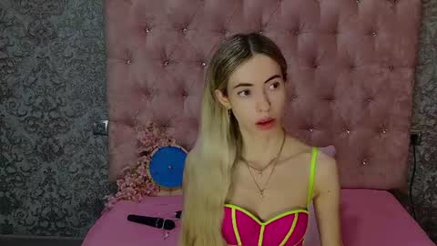 golden girl   online show from July 7, 2026, 1:52 am