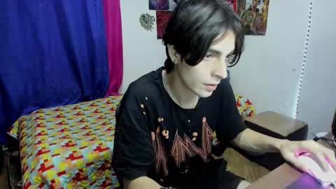 Snapshot of golden_ryan chatting on February 12, 2026, 11:55 pm Jmmmm online show from February 12, 2026, 11:55 pm