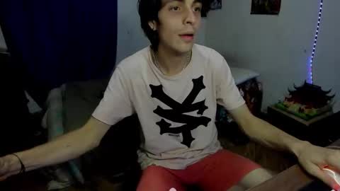 Snapshot of golden_ryan chatting on March 11, 2026, 3:23 am Jmmmm online show from March 11, 2026, 3:23 am